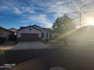 9613 W ELM Street, Phoenix, AZ 85037