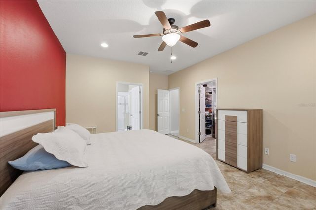 5248 LANDMARK DRIVE, St Cloud, FL 34771