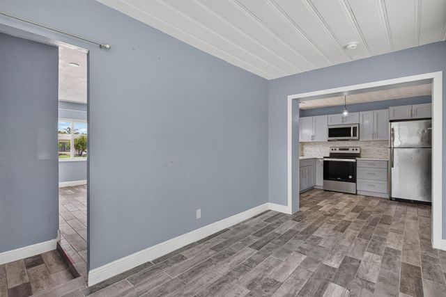 2811 NE 9th Terrace, Pompano Beach, FL 33064