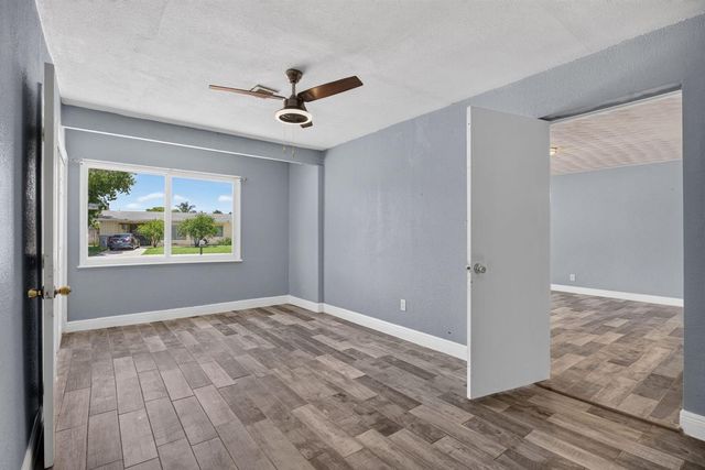 2811 NE 9th Terrace, Pompano Beach, FL 33064