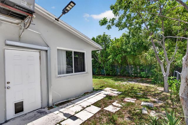 2811 NE 9th Terrace, Pompano Beach, FL 33064