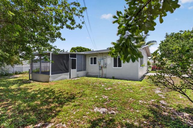 2811 NE 9th Terrace, Pompano Beach, FL 33064