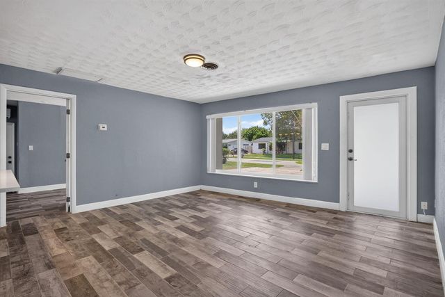 2811 NE 9th Terrace, Pompano Beach, FL 33064