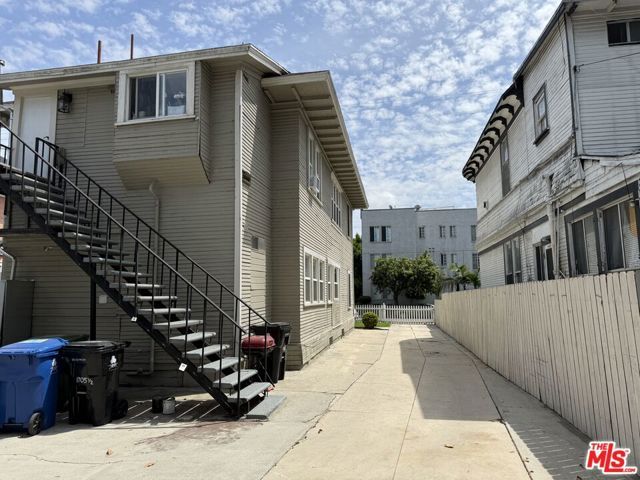 1703 S Burlington Avenue, Los Angeles, CA 90006