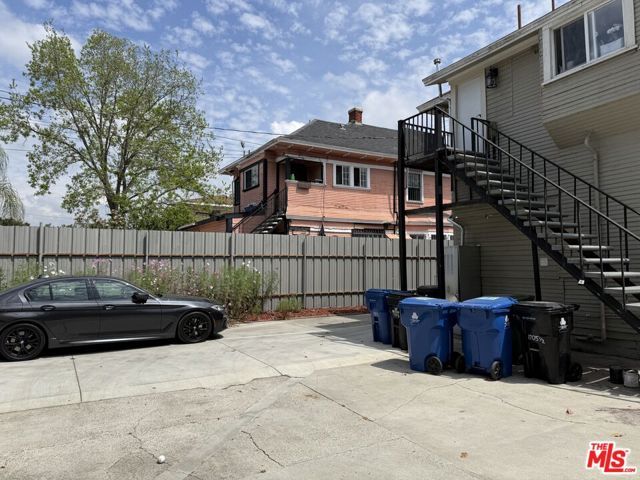 1703 S Burlington Avenue, Los Angeles, CA 90006