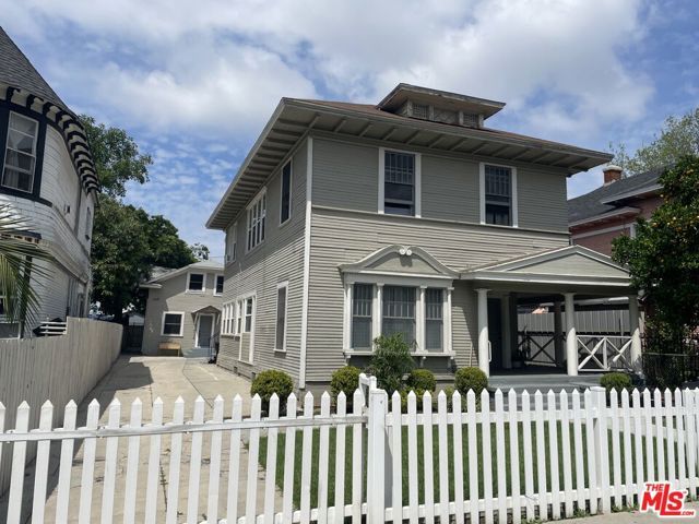 1703 S Burlington Avenue, Los Angeles, CA 90006