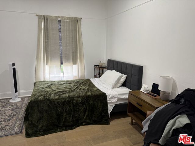 1703 S Burlington Avenue, Los Angeles, CA 90006