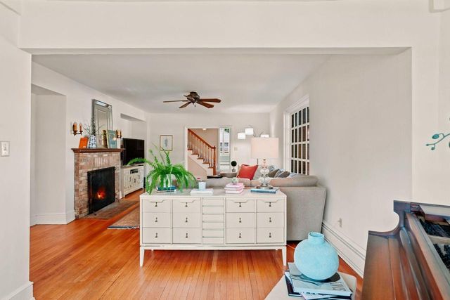 3101 N 103rd STREET, Wauwatosa, WI 53222