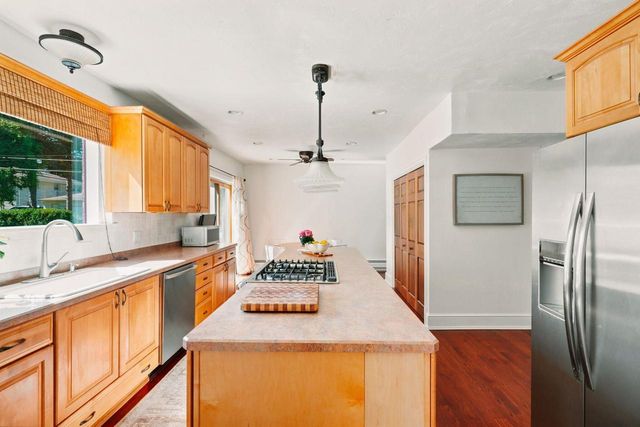 3101 N 103rd STREET, Wauwatosa, WI 53222