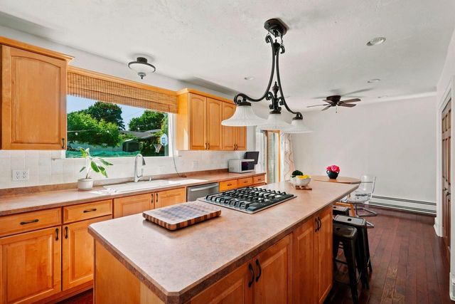 3101 N 103rd STREET, Wauwatosa, WI 53222