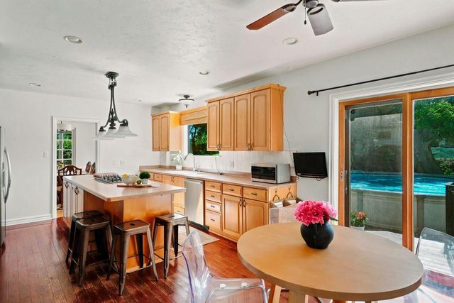 3101 N 103rd STREET, Wauwatosa, WI 53222