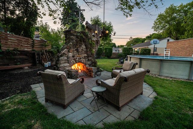3101 N 103rd STREET, Wauwatosa, WI 53222