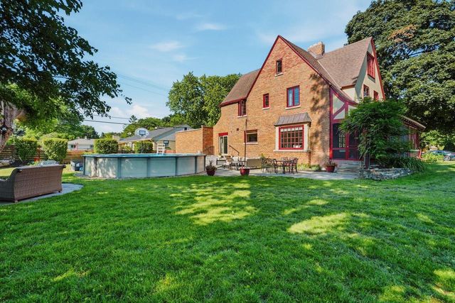 3101 N 103rd STREET, Wauwatosa, WI 53222