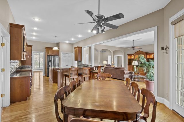 1300 Tupelo Lane, Lexington, KY 40513