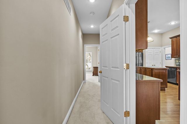 1300 Tupelo Lane, Lexington, KY 40513