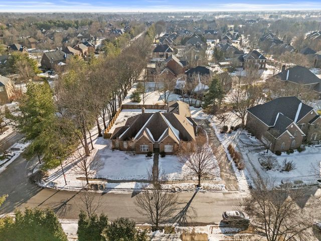 1300 Tupelo Lane, Lexington, KY 40513