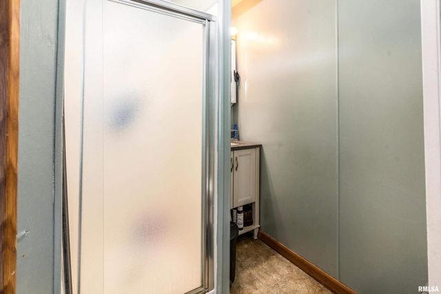 306 S MADISON Street, Marion, IL 62959