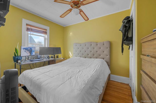 225-13 95th Avenue, Floral Park, NY 11001