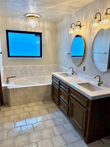13014 Wood Harbour Drive, Montgomery, TX 77356