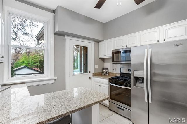 7162 Pershing Avenue, University City, MO 63130