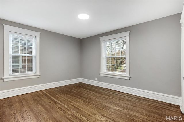 7162 Pershing Avenue, University City, MO 63130