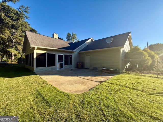 3380 Coles Creek Drive, Buford, GA 30519