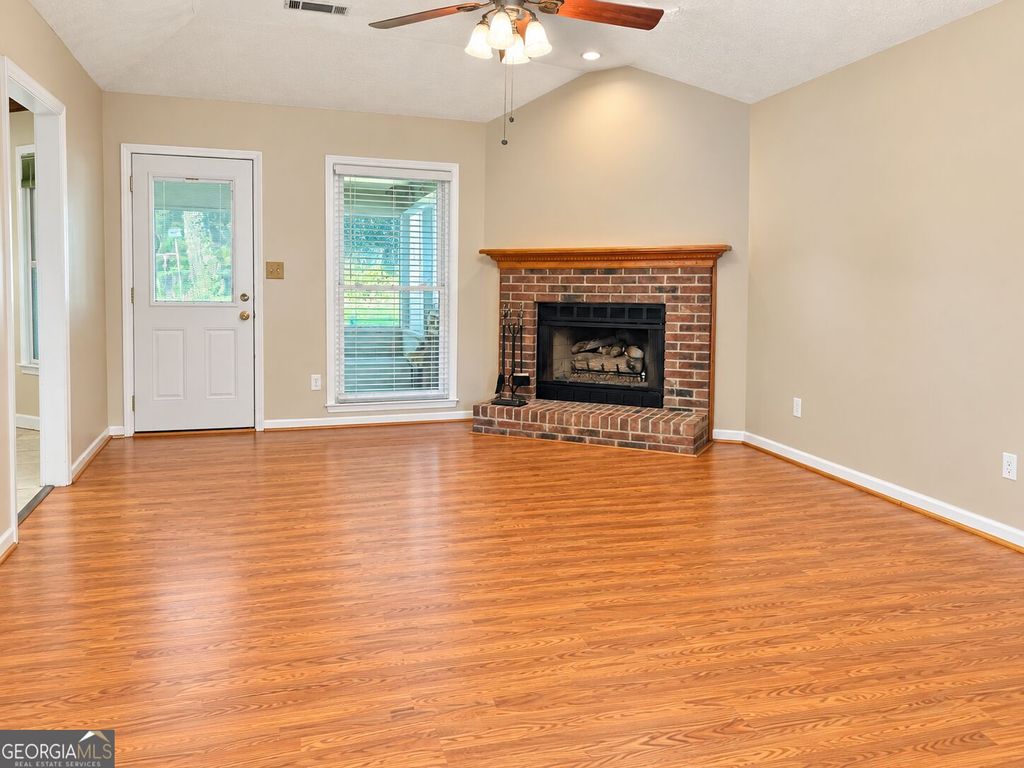 3380 Coles Creek Drive, Buford, GA 30519 — photo 3
