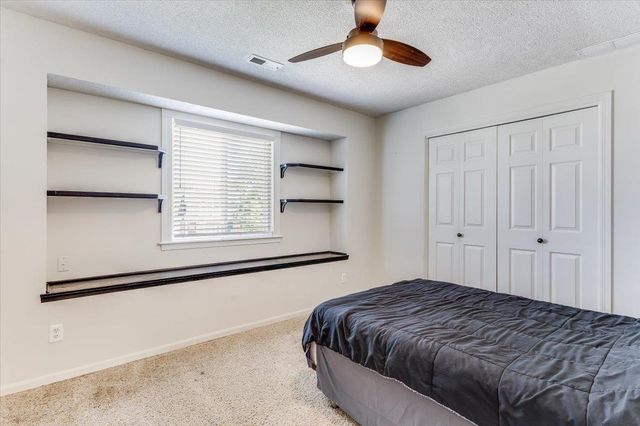 1836 N Lark Ct, Wichita, KS 67212