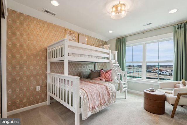 112 ZINNIA LN, Winchester, VA 22603