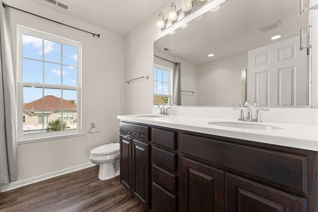 9228 Briar Lane, St. John, IN 46373