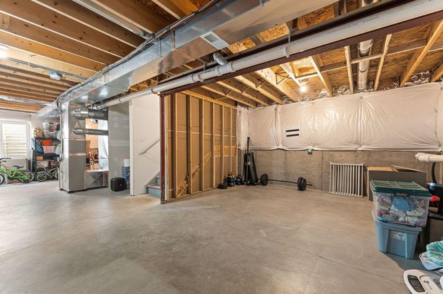 9228 Briar Lane, St. John, IN 46373