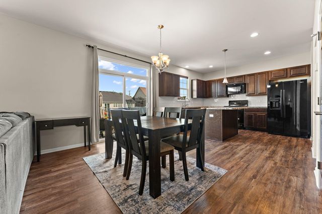 9228 Briar Lane, St. John, IN 46373