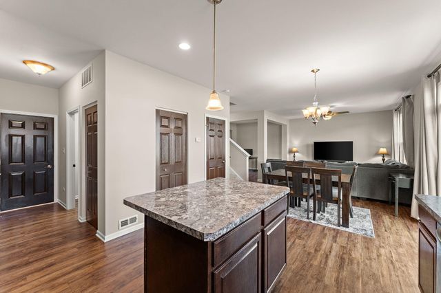 9228 Briar Lane, St. John, IN 46373