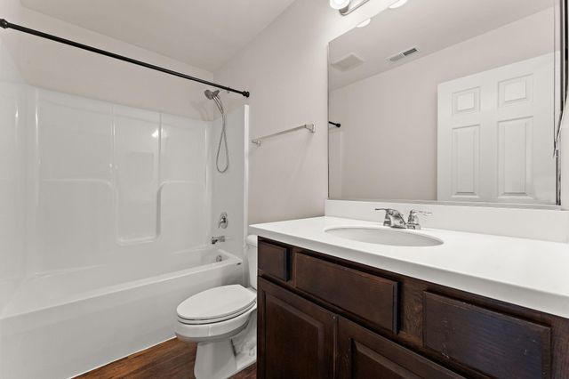 9228 Briar Lane, St. John, IN 46373