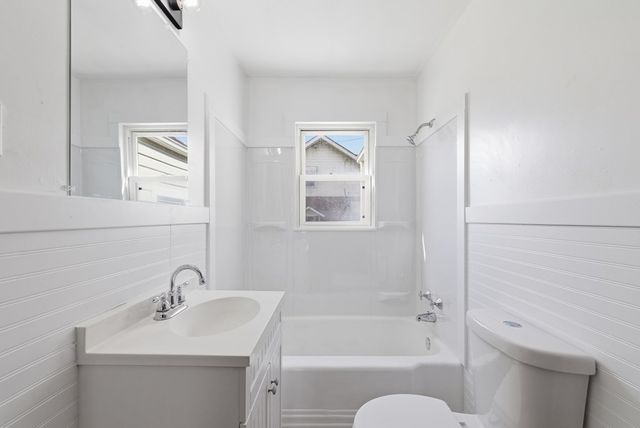 832 Park Ave E, Mansfield, OH 44905