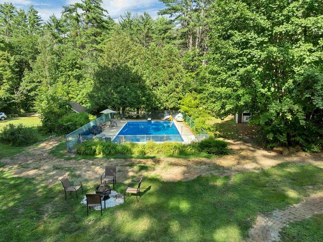 1195 Chocorua Road, Tamworth, NH 03817