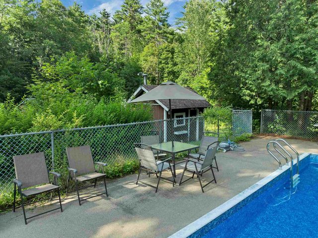 1195 Chocorua Road, Tamworth, NH 03817