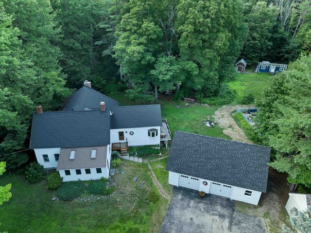 1195 Chocorua Road, Tamworth, NH 03817