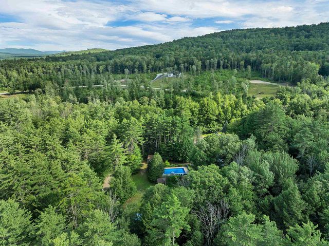 1195 Chocorua Road, Tamworth, NH 03817