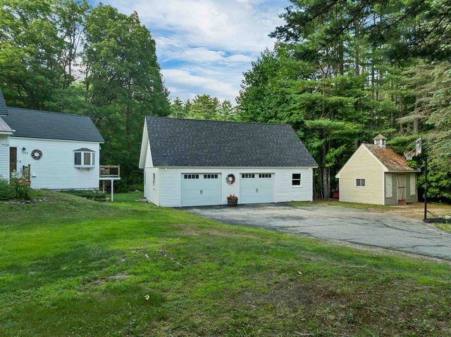 1195 Chocorua Road, Tamworth, NH 03817