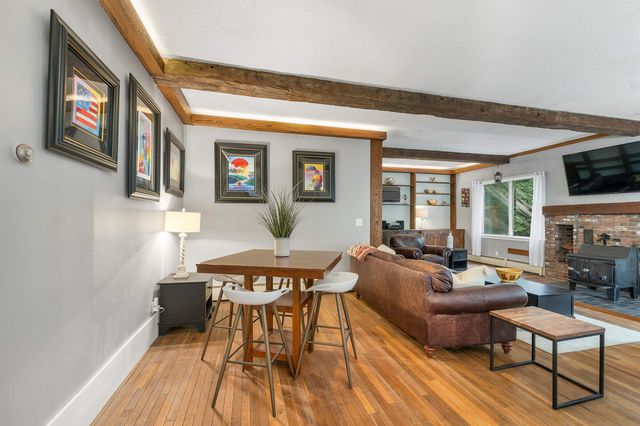 1195 Chocorua Road, Tamworth, NH 03817