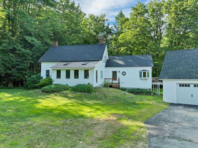 1195 Chocorua Road, Tamworth, NH 03817