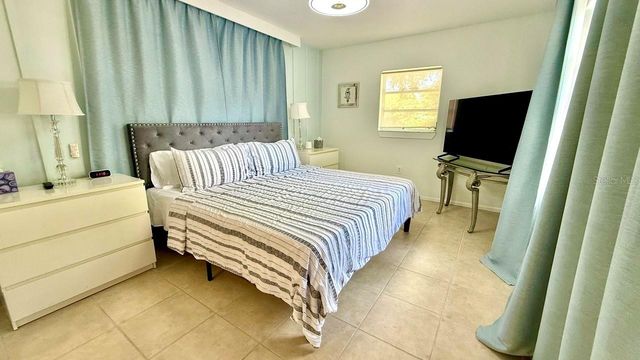 716 50TH STREET COURT W, Bradenton, FL 34209