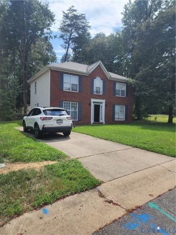 501 Green Orchard Dr, Chester, VA 23836