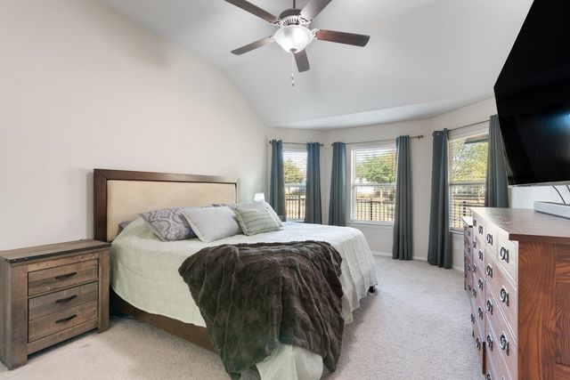 131 Rains, Kyle, TX 78640