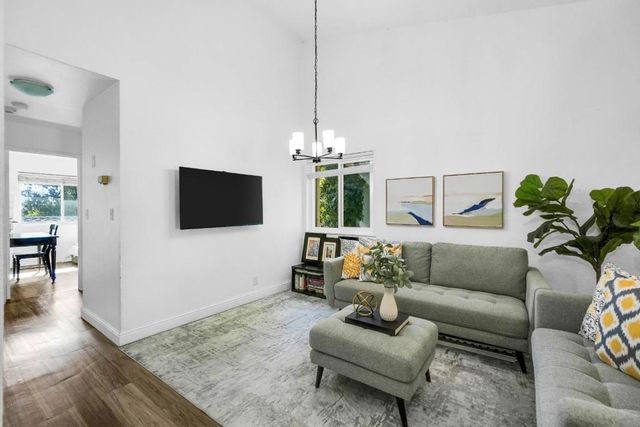 6198 Civic Terrace Avenue A, Newark, CA 94560