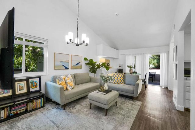 6198 Civic Terrace Avenue A, Newark, CA 94560