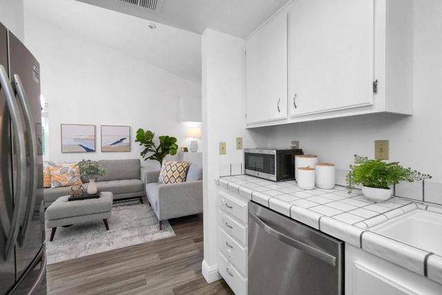 6198 Civic Terrace Avenue A, Newark, CA 94560