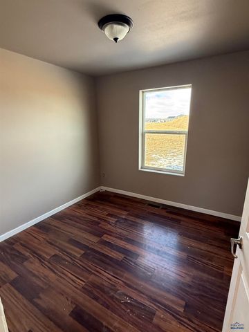 960 BENNINGTON DR, Box Elder, Sd, SD 57719