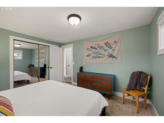2747 BAILEY Ln, Eugene, OR 97401
